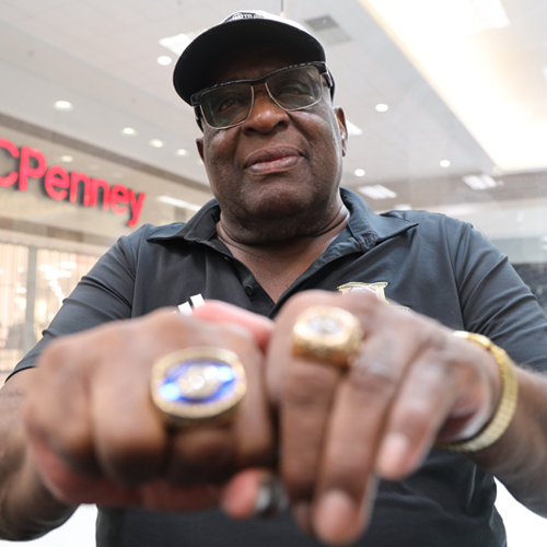 NFL Hall of Famer, Larry Little, attends B-CU's Homecoming Game